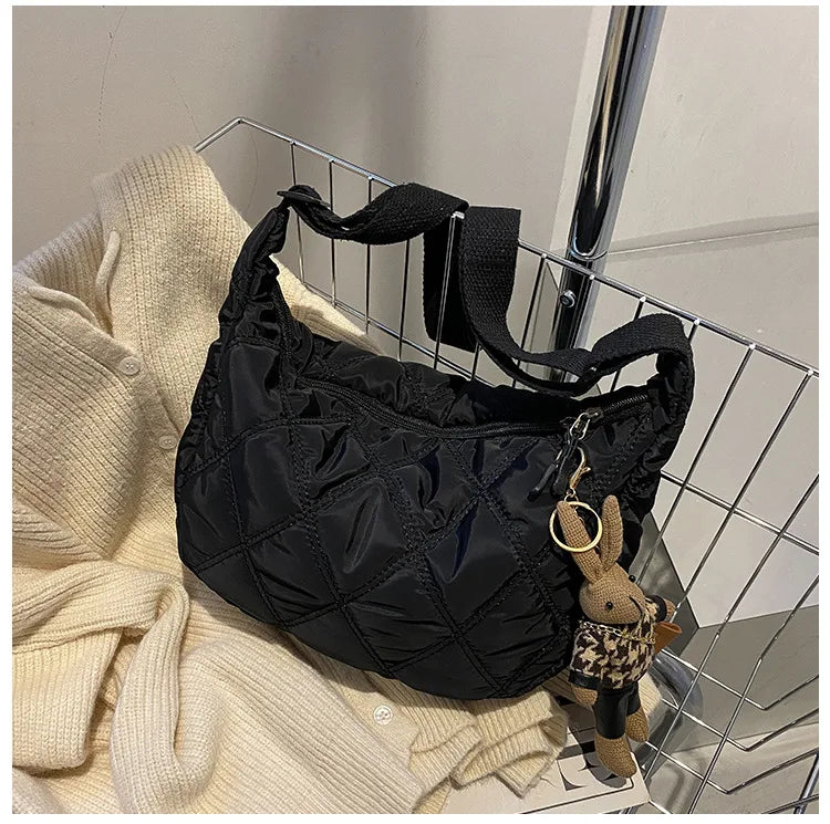 Embroidery-Crossbody-Bags-for-Women-Large-Capacity-Handbags-Shoulder-Messenger-Bag-Female-Popular-Fashion-Hobos-Shopper_87667406-1523-4295-af50-3c6d0f4d4ce8.webp