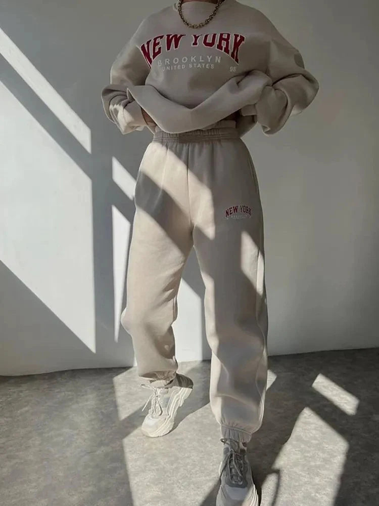 Women-Letter-Print-Tracksuit-Loose-Casual-O-neck-Long-Sleeve-Sweatshirt-Pant-Training-Two-Piece-Set_ccbc64a7-3ad8-4135-87f7-337731cb598f.webp